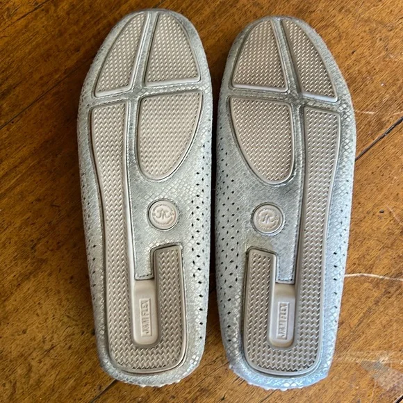 Johnston and Murphy silver and cream penny loafers size 10 - Picture 7 of 15